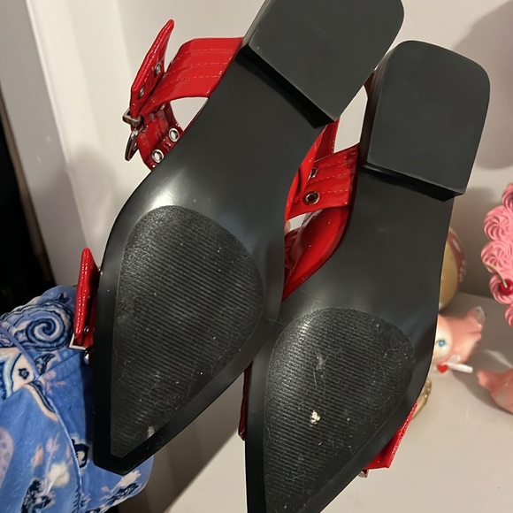 STEVE MADDEN GRAYA RED PATENT - Picture 3 of 4